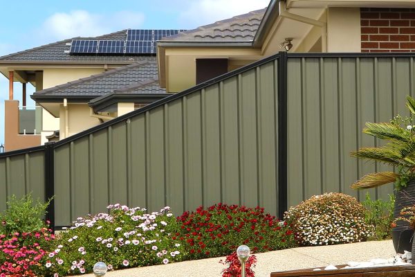 Colorbond Fencing multiple height 1.8m to 3.6m height - Image 5